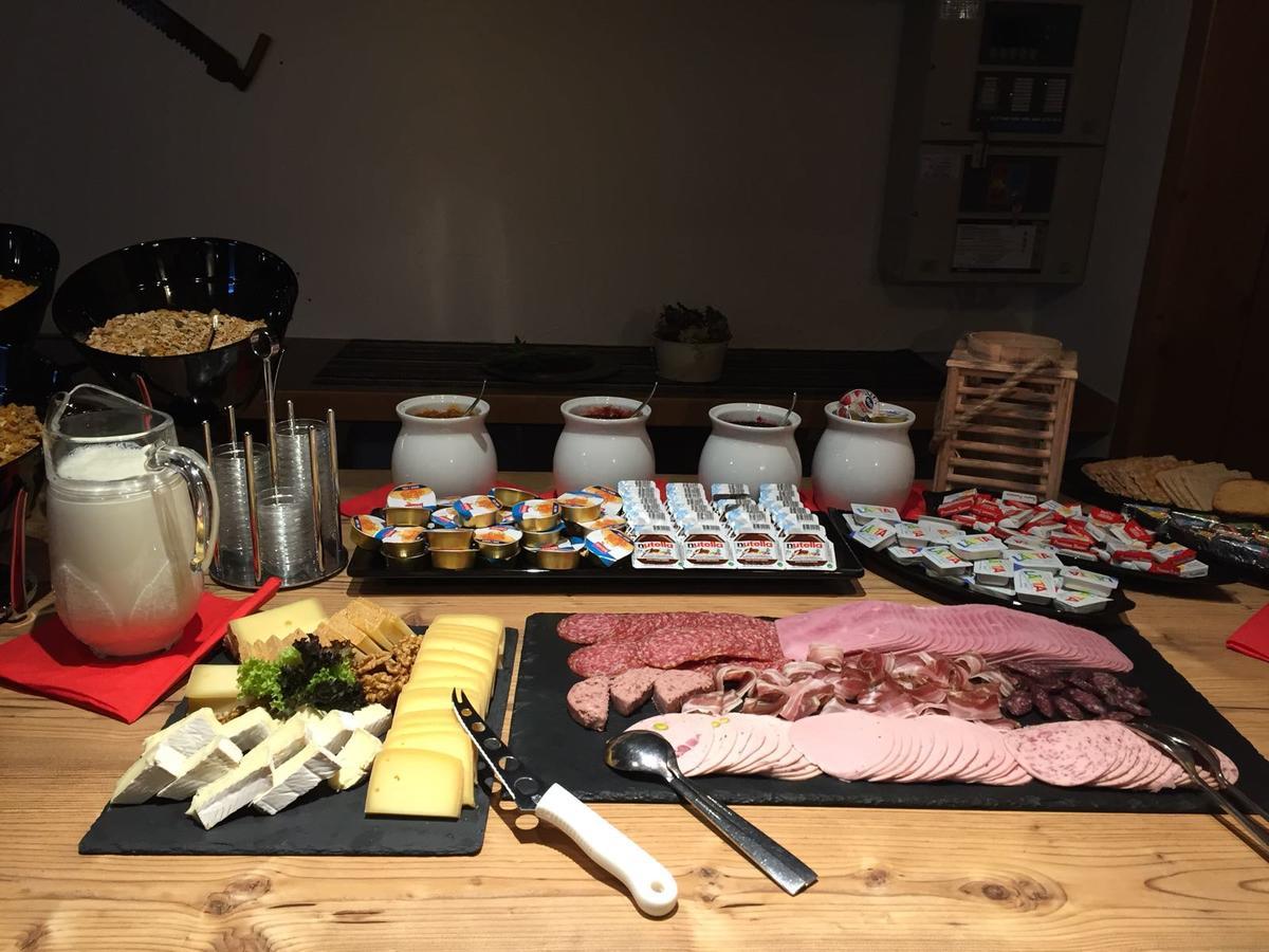 Ambiente Mountain Style 호텔 Saas Fee 외부 사진