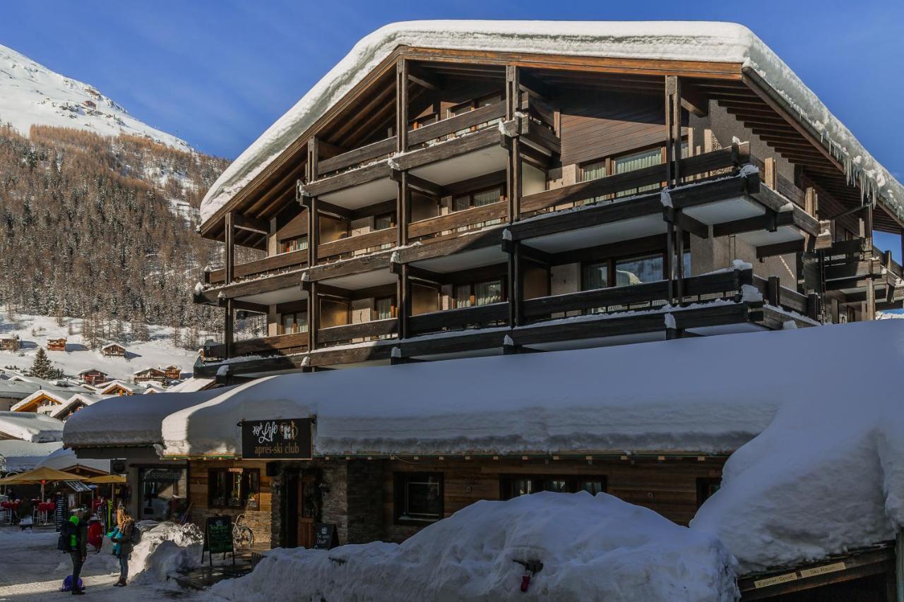 Ambiente Mountain Style 호텔 Saas Fee 외부 사진